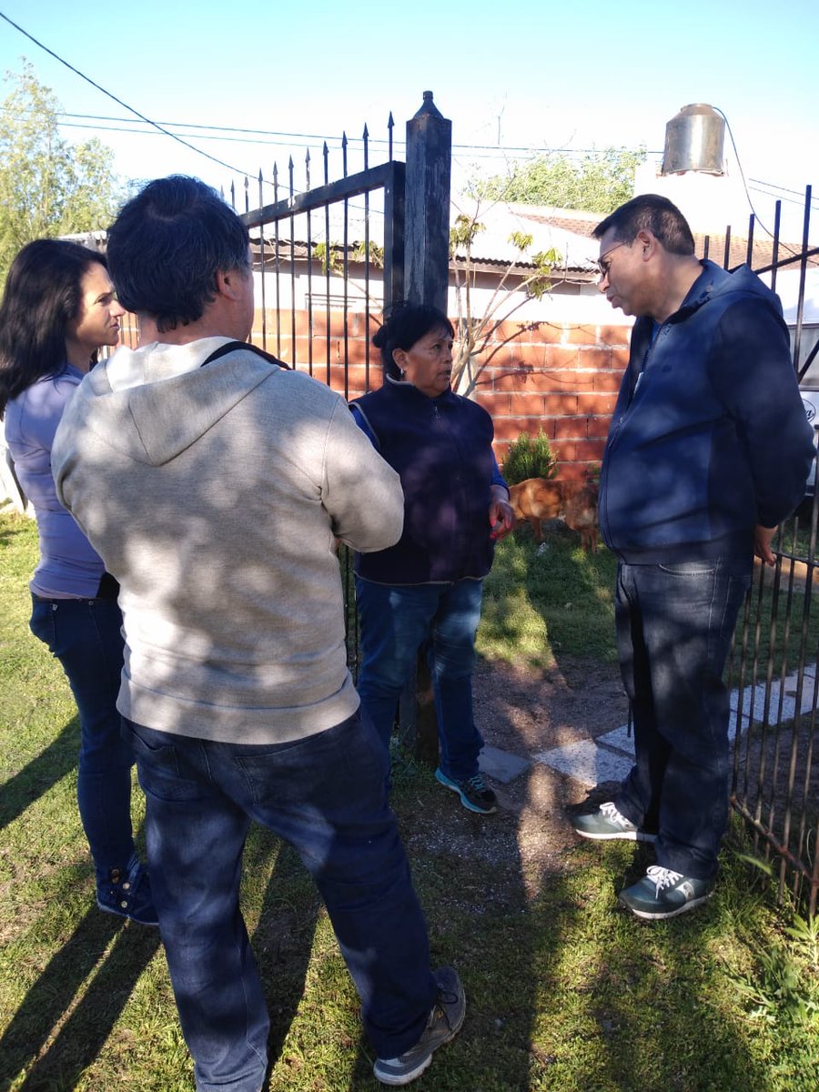 GermanJardon's tweet photo. HAGAMOS HISTORIA 
Con nuestra candidata Evangelina Cordone y Marcos Garcia recorriendo San Clemente. Acercando nuestras propuestas y escuchando a casa vecino. 
#EvangelinaIntendente
#El27SeCorta
#CortáBoleta ✂️ https://t.co/yNqdiKdGXp