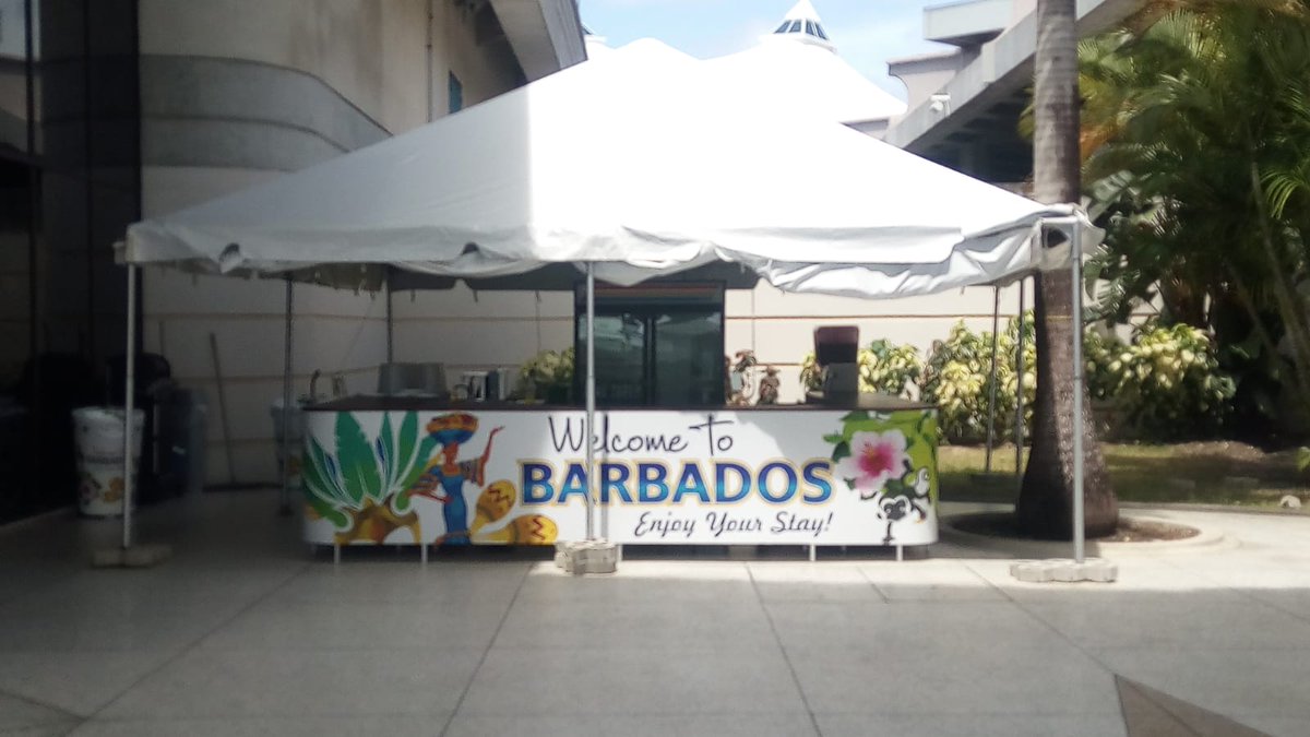 josianeramville's tweet photo. UWI is welcoming 22 primary and secondary school teachers from Martinique for a 15 day session of cultural and linguistic wokshops in Barbados. The ELAN programme is blooming and thriving 
#interregcaraibes@acmartinique 
#dareic@acmartinique https://t.co/iVIYDoyx6R