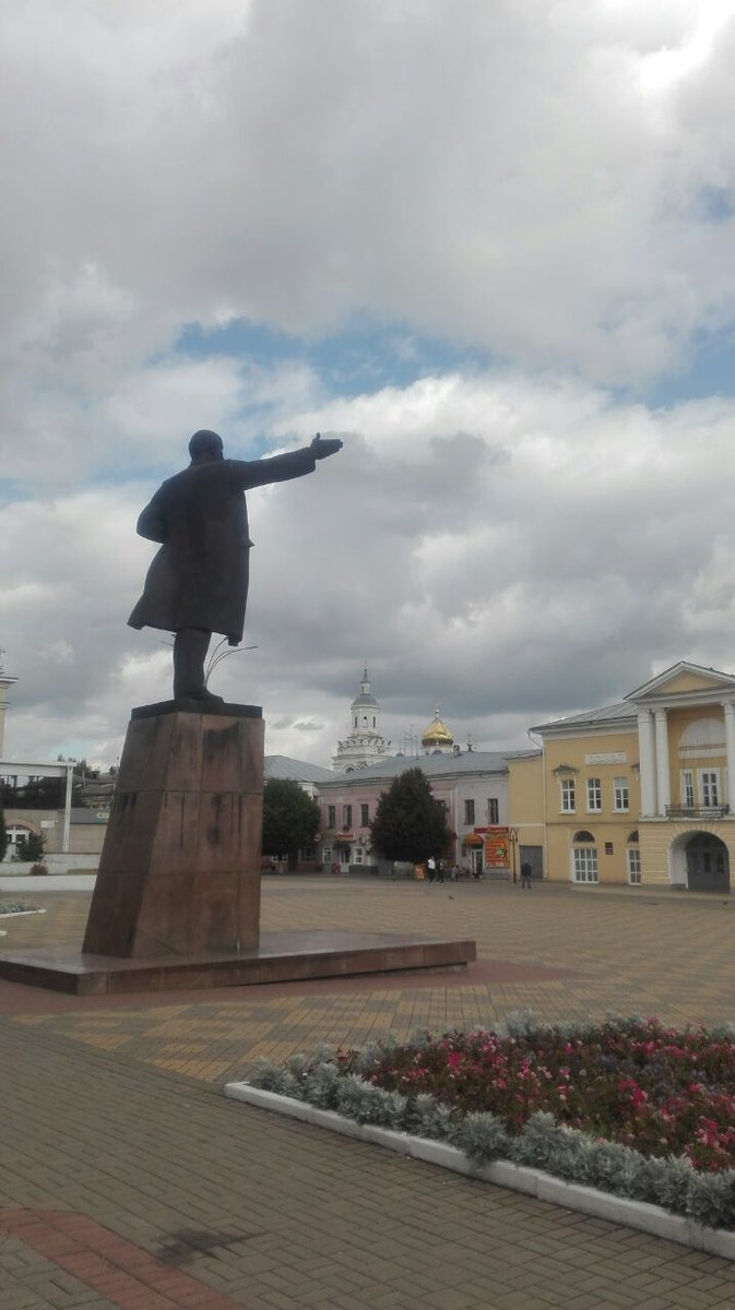Formidabletime's tweet photo. Елецкий Ленин https://t.co/A1CWYMVAss