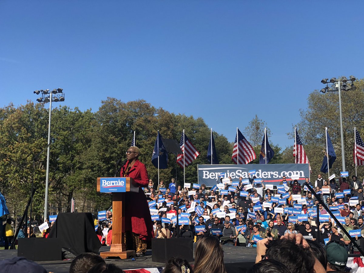 alex_horn's tweet image. #BernieIsBack