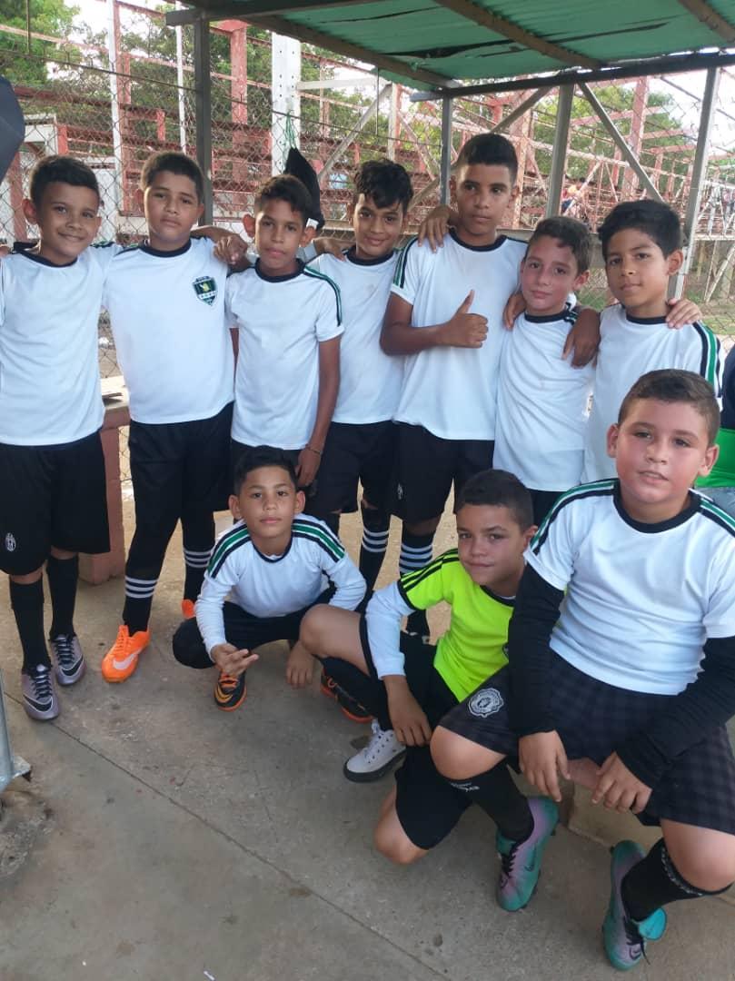 fcoleary's tweet photo. Volvemos con todo.. copa oro 2020 Nacional inscripciones Abiertas. Inf 04146779485 https://t.co/IzOnG1FxF4