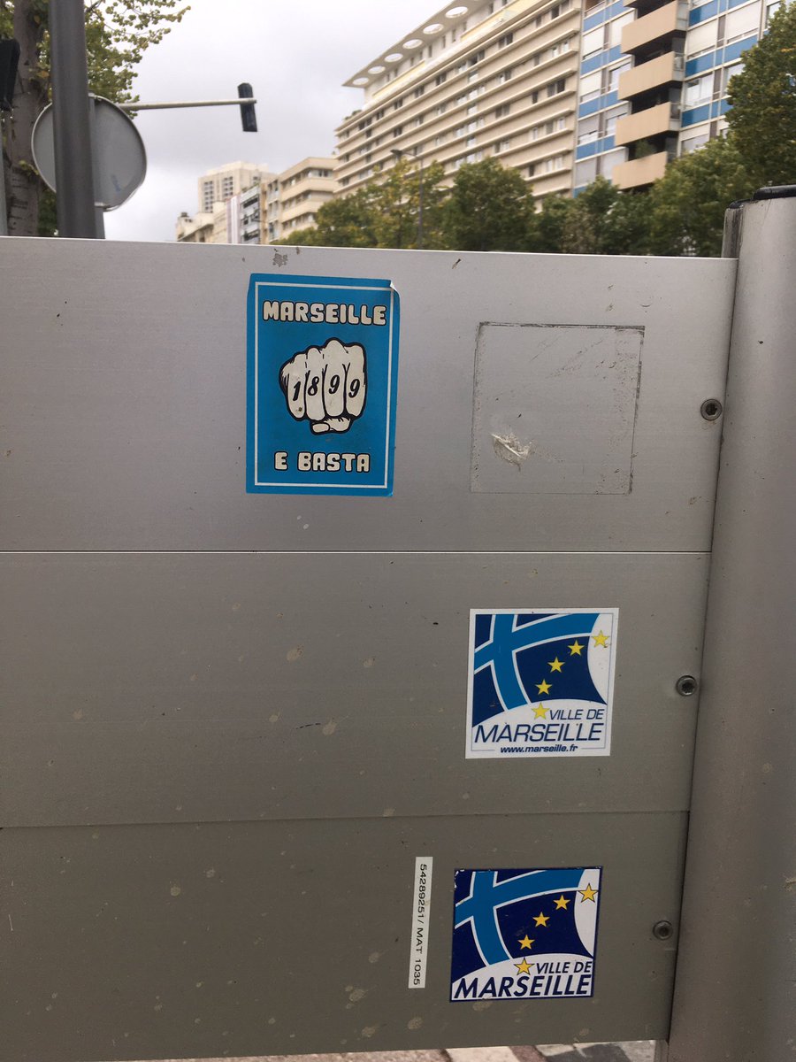 DiegoPaulino7's tweet photo. #confesión : Es la primera vez que veré un partido en el @orangevelodrome, mañana me sentiré como un niño que por primera vez abre un regalo. Neta no lo puedo describir ❤️ #TeamOM #AllezLOM ! ⚪️Ⓜ️⚪️Ⓜ️⚪️ #OMSTR https://t.co/dN2c4ybRWw