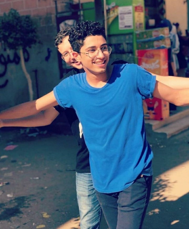 FatmaaGmall's tweet photo. كلناا محموودد البناا💔💔 https://t.co/i2XHZVTFVI