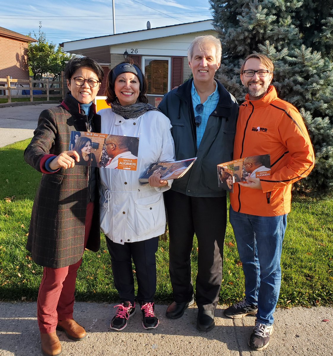 Canvassing with <a href="/DavidSoknacki/">David Soknacki</a> + <a href="/RakocevicT/">Tom Rakocevic</a> for our friend and true champion of the people
<a href="/MariaAugimeri/">Maria Augimeri</a>. She's running to represent the wonderful people in beautiful Humber River-Black Creek. Fantastic response and lots of support for Maria! #elxn43 #elxn2019 #cdnpoli
#HRBC