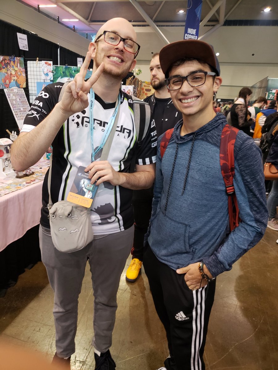 QualityThicc's tweet photo. Highlight of the day was meeting @PG_ESAM at EGLX! #PikachuBusted https://t.co/BkMAS9W9SZ