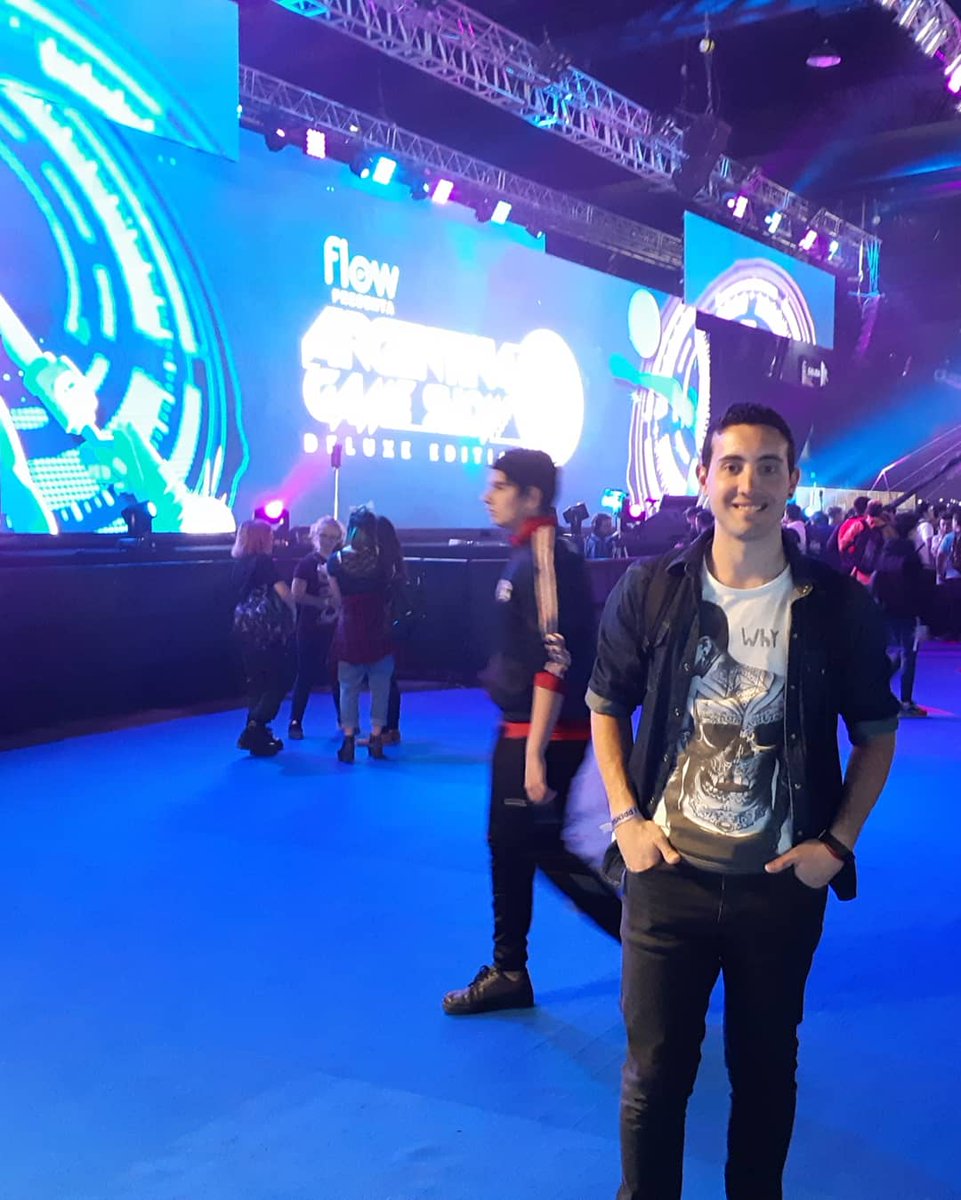 LucasDiMenna's tweet photo. 🎮 El @ArGameShow es el evento de gaming y tecnología más grande del país. Un placer realizar la cobertura para @inhabilitadosok junto a un gran colega y amigo @laautadom.
#ArgentinaGameShow #AGS #ArgGameShowForMe #CocaColaForMe #Gamer
#AGS2019 #ESports #freefire #fifa20 https://t.co/jwdVQfqkG3