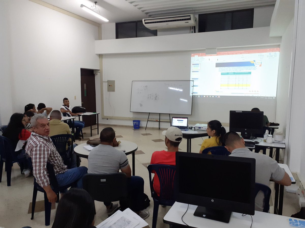 EcapmaS's tweet photo. B-Learning de Genetica CEAD Palmira, UDR Cali y CEAD Santander de Quilichao https://t.co/0Dfwpb26qI