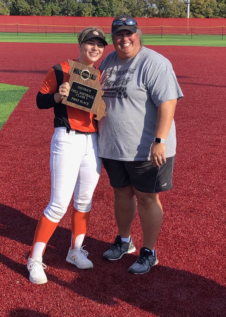 softballgoals21's tweet photo. District 14 Class 3 Champs!! https://t.co/3jdSnZQRAE