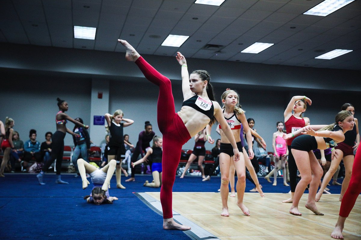 JUMP Dance Convention tweet media