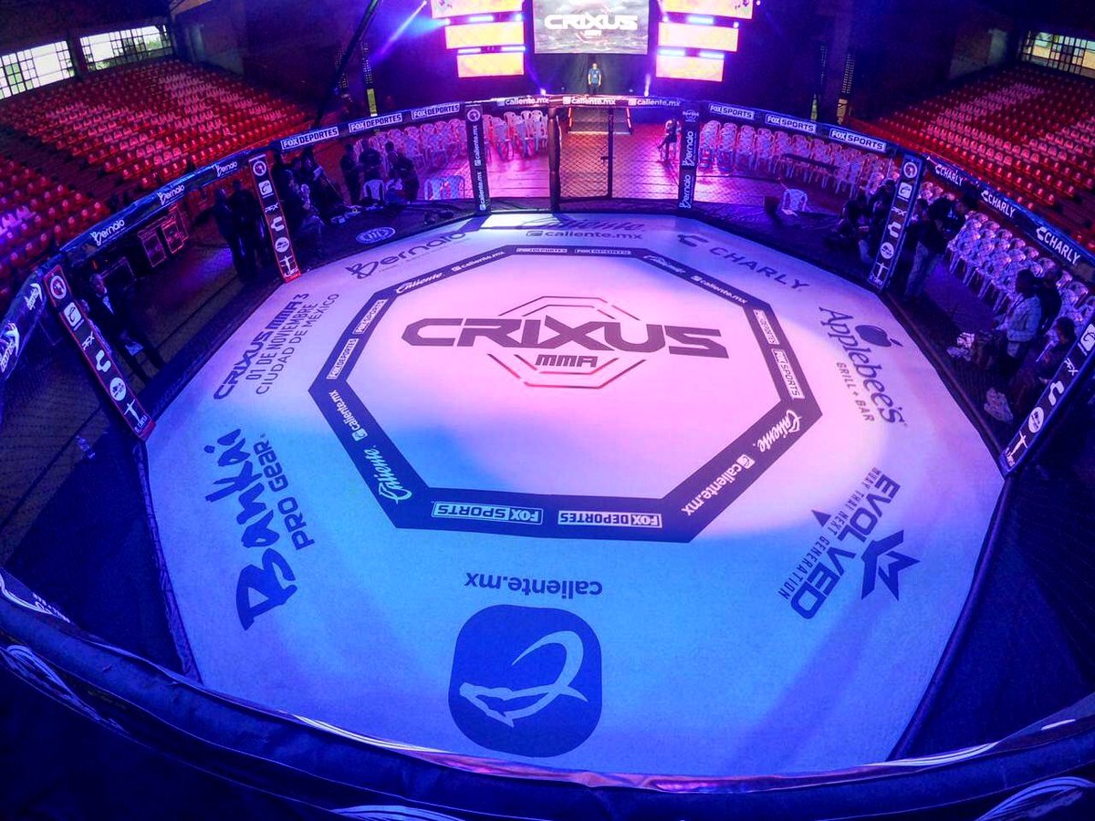 CrixusMMA's tweet photo. La intimidad del #CrixusMMA002, solo en Instagram ¿Ya nos sigues? 👉 https://t.co/jR7tKwe634 https://t.co/xG2DdSmEE6