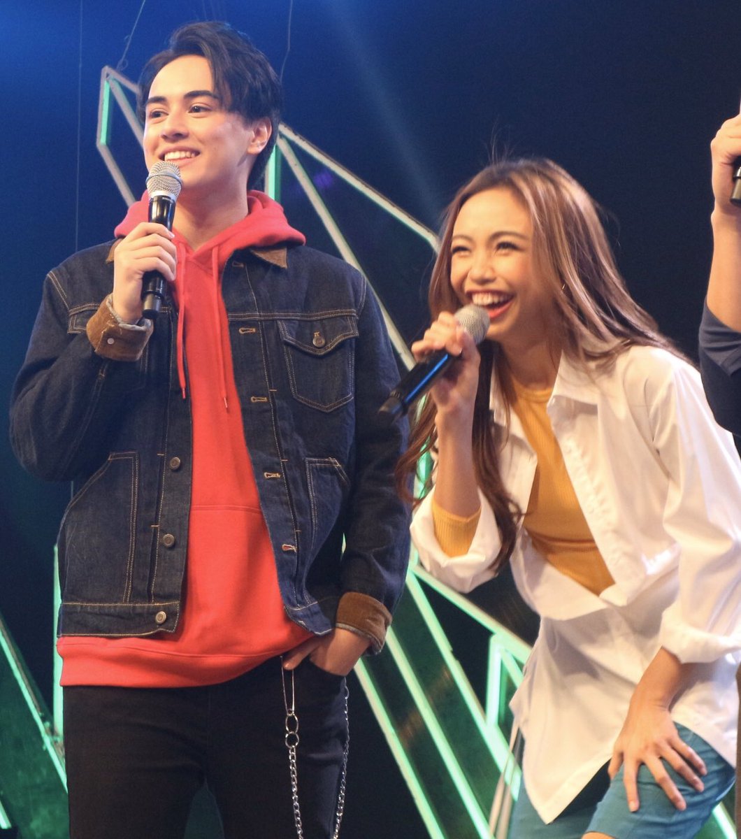 MayChuma's tweet photo. Guys! They here na #MAYWARD at @iwantasapofc ❤️ More kilig na naman to 😘 I LOVE YOU BOTH @Barber_Edward_ @maymayentrata07
.
.
#SundaySquad #iWantASAP #OfficialMayWardChuma❤️ #MayWardfam #SolidSupportForMayWard https://t.co/AY3UCXutEk
