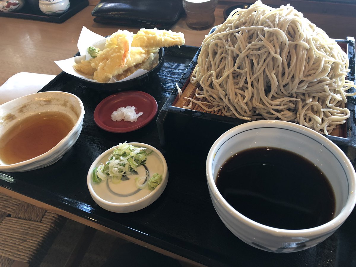 U1 今日は久々に芥見の まるきそば へ ここ 丸亀製麺グループ経営の蕎麦屋で 実は日本にここだけしかありませんw3年ぶりくらいに来るけど ちょっと値上がりしてて残念w でも日は蕎麦が半額なんだって ラッキー U1 今日は久々に芥見の まるきそば へ ここ 丸亀製麺グループ経営の蕎麦屋で 実は日本にここだけしかありませんw3年ぶりくらいに来るけど ちょっと値上がりしてて残念w でも日は蕎麦が半額なんだって ラッキー