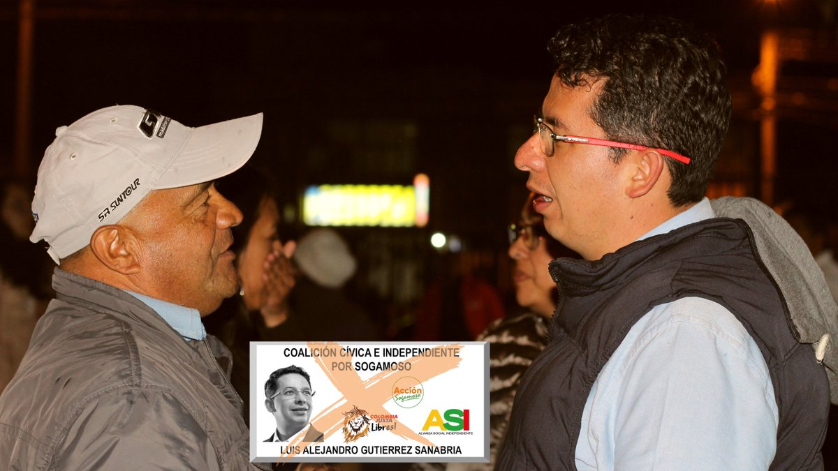 alejogutierrez's tweet photo. Nuestro #AlejoAlParque recorre Sogamoso. Invitamos a cientos de ciudadanos a los parques de nuestra ciudad y nos reunimos alrededor de las propuestas de #AcciónSogamoso y #AlejoAlcalde.
Un ambiente positivo y fraterno se vive en las calles sogamoseñas. Gracias a todos!!! https://t.co/0IBKh1THYW