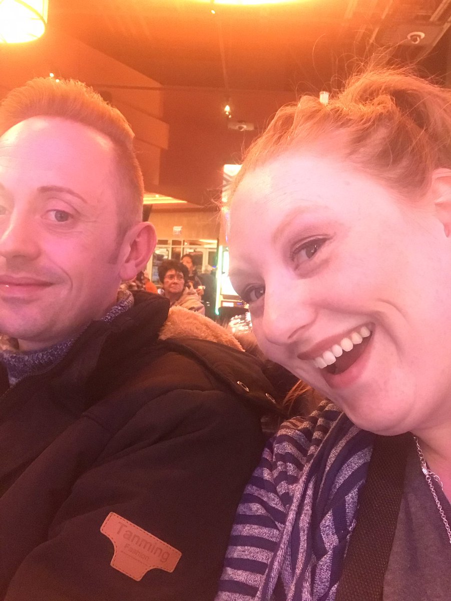 daniellholly's tweet image. #FortHall #lorriemorgan #BFFL #gamblingbuddies @clspencer86