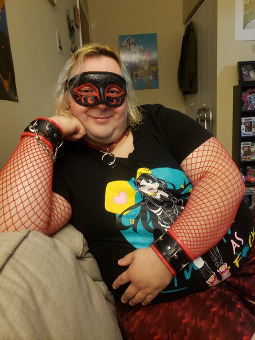 Halloween party at a kink dungeon tonight! https://t.co/kV7TvJX2FT<a href="/tag/exxxotica"class="tags"><span>#exxxotica</span></a><a href="/tag/sexyunderwear"class="tags"><span>#sexyunderwear</span></a>