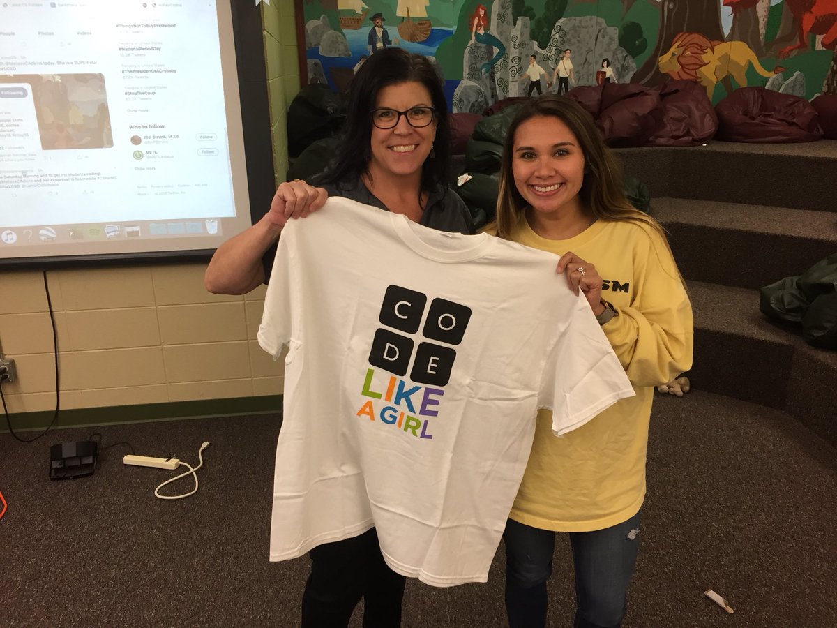 MelissaCAdkins's tweet photo. Congrats @gonoodler and Erin! Erin came up with most ways to integrate #computerscience into other subject area concepts.  Ashley won the T-shirt because she tweeted out about today’s @TeachCode CSF workshop. #DifferenceMakerLCSD #CSforLCSD #CSforMS https://t.co/6SfOlzc6O2