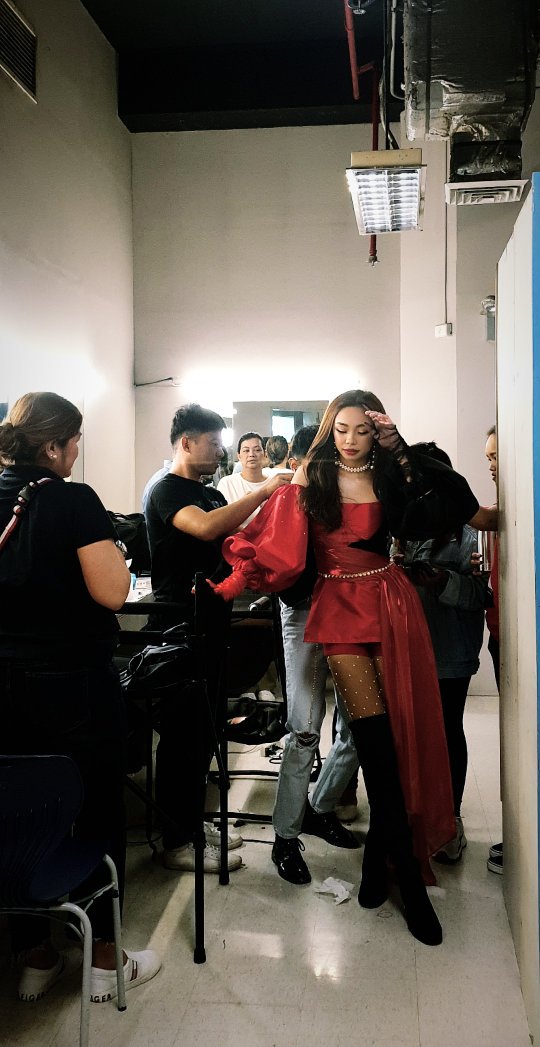 RainierDagala's tweet photo. LABAN JENNIE!
🔴⚫🔴⚫🔴⚫

@maymayentrata07 styled by #TEAMRAINXEM in #ElizePadilla https://t.co/9VjvXUejp9
