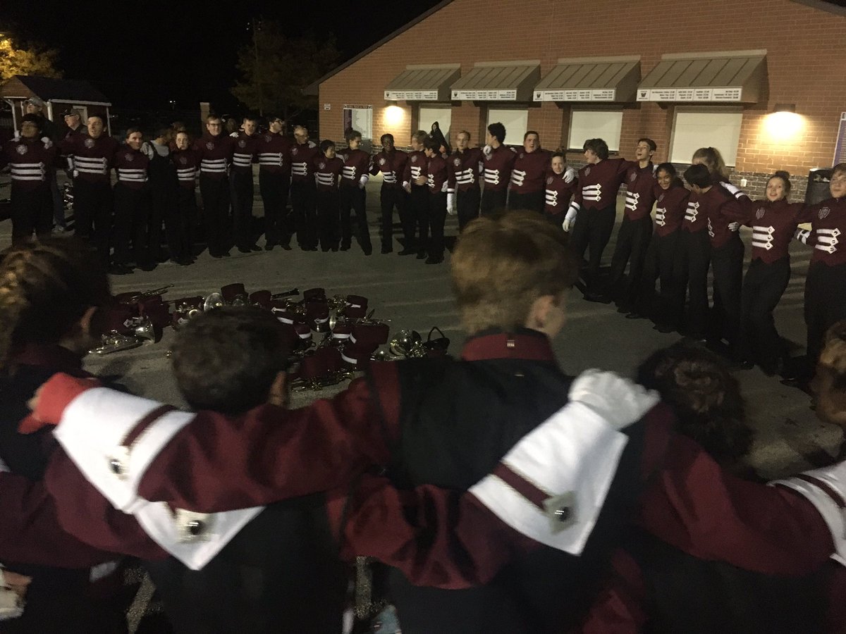 dowlingband's tweet photo. Congrats to the Dowling Catholic Vanguard for a Division I rating at State today, and 1st place at the Waukee Invite against 13 bands. A great end to the season. #family https://t.co/FcOMp77MJx