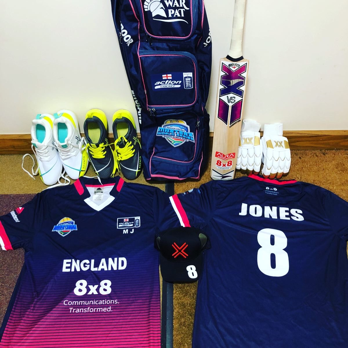 MrMJones_PE's tweet image. Massive thanks to @payntrbrand @xx_cricket @aura_cricket for all their support for the World Cup it’s very much appreciated!! Amazing clothing and equipment certainly going to look the part if nothing else ☺️🏏#payntr #payntrcricket #performancemultiplied #sponsors  #jones8