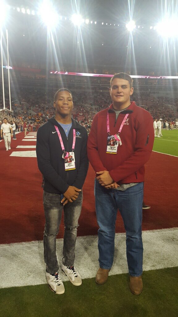 MCPKnightsFB's tweet image. TJ “Bull” Dudley and Chase Little taking in the visit to T-Town. These guys have worked hard to get to where they are at. #builtbycatholic #knightstrength @MCPKnightsFB @HollywoodHtu @kirkjuice32 @CoachAB36