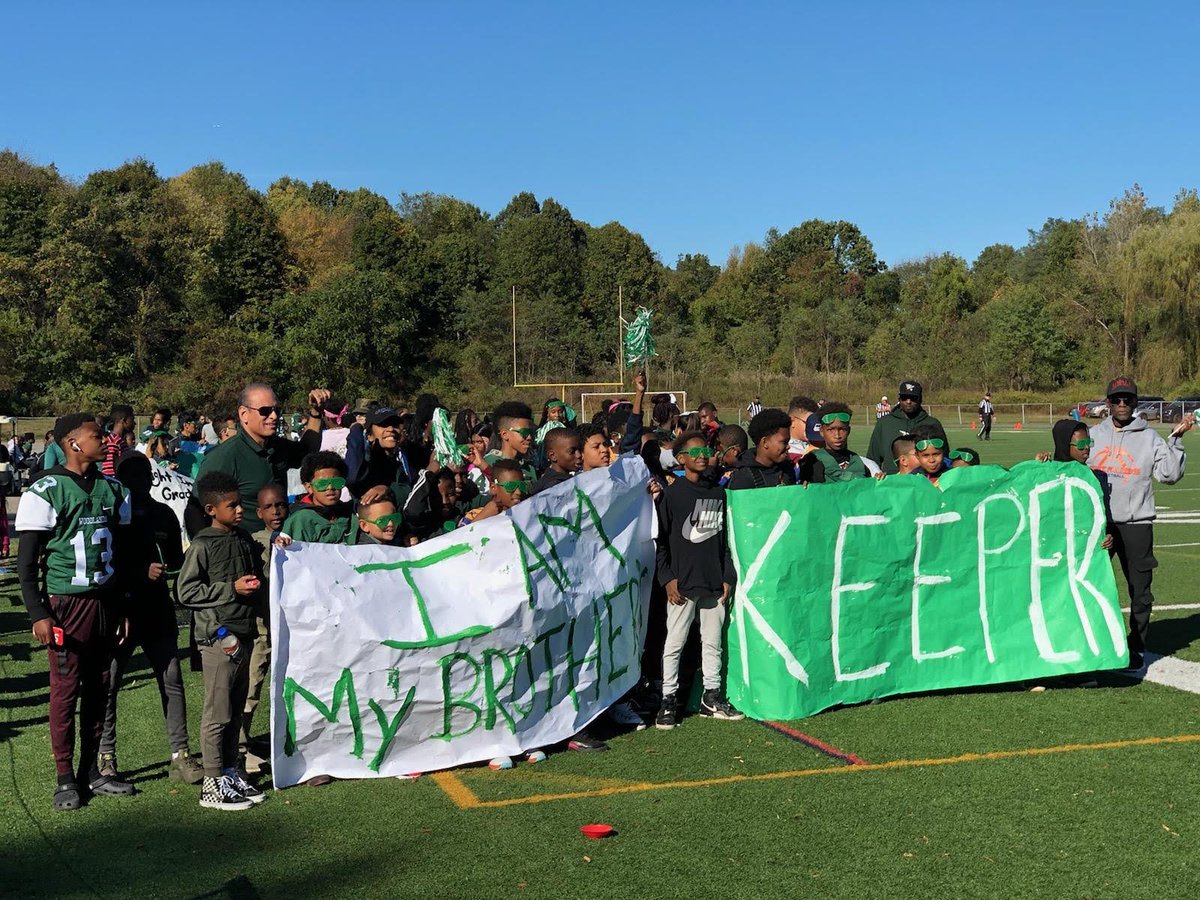 LizWatson29 tweet media