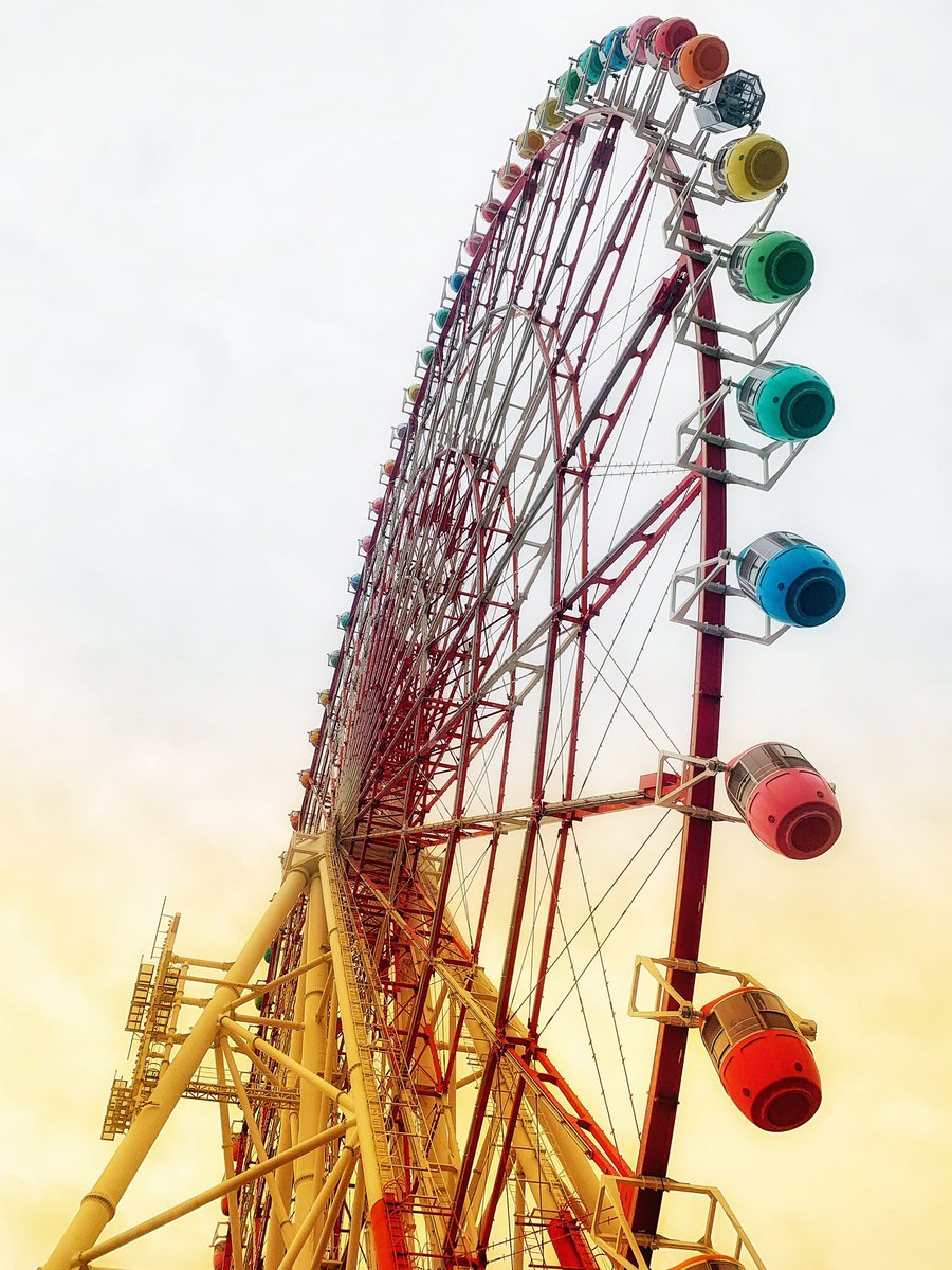 itscharosoriano's tweet image. It’s a new day. Stop replaying the past in your mind. It’s gone. Use your mental energy to manifest something new. Don’t waste your precious life force being stuck on what didn’t work out or what you could’ve done. ✨