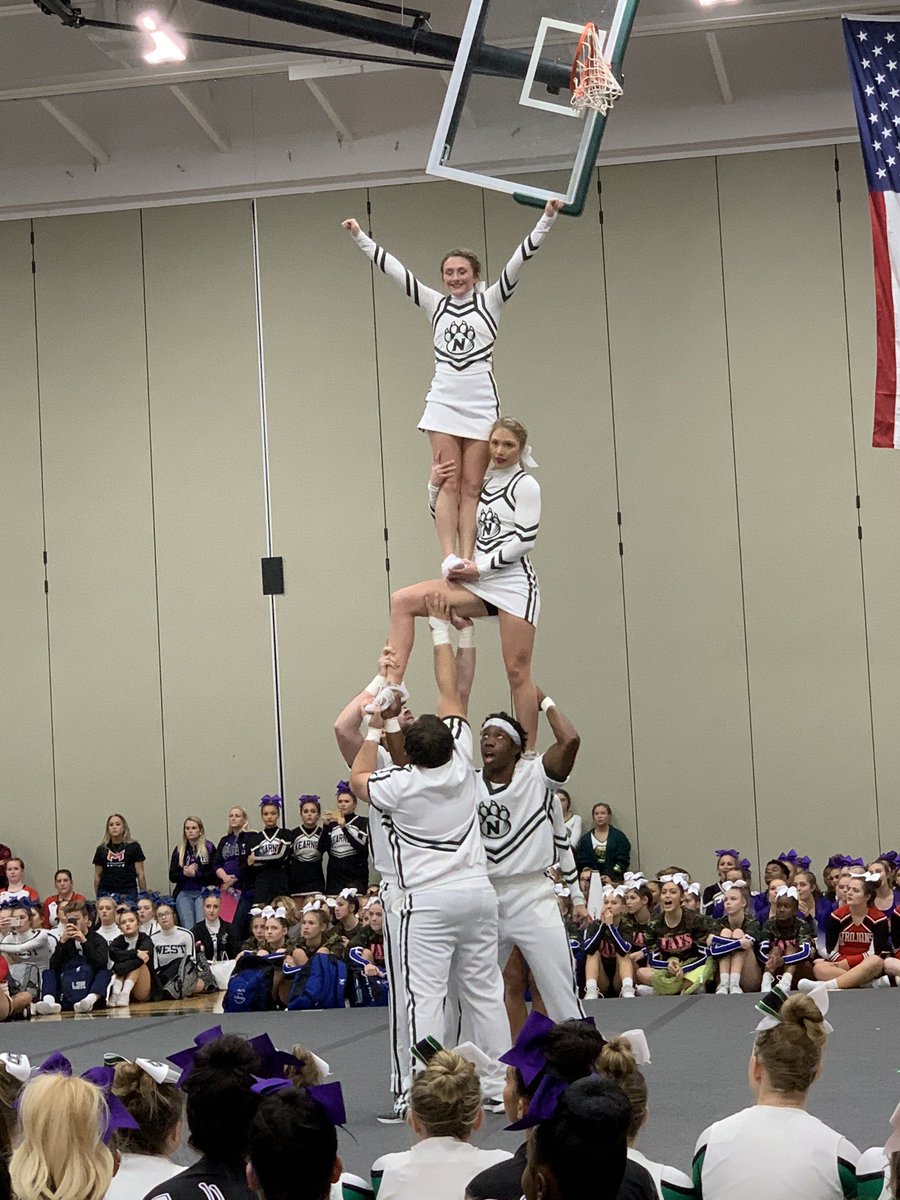 LHSJaysCheer's tweet photo. 2019 Class 5 Large Varsity Regional Champs!! AND, watched some pretty cool alumni killing it on the mat for Northwest Missouri State University!! 💗👑💗 #WP #wehitzero https://t.co/Y9GUnZZctS