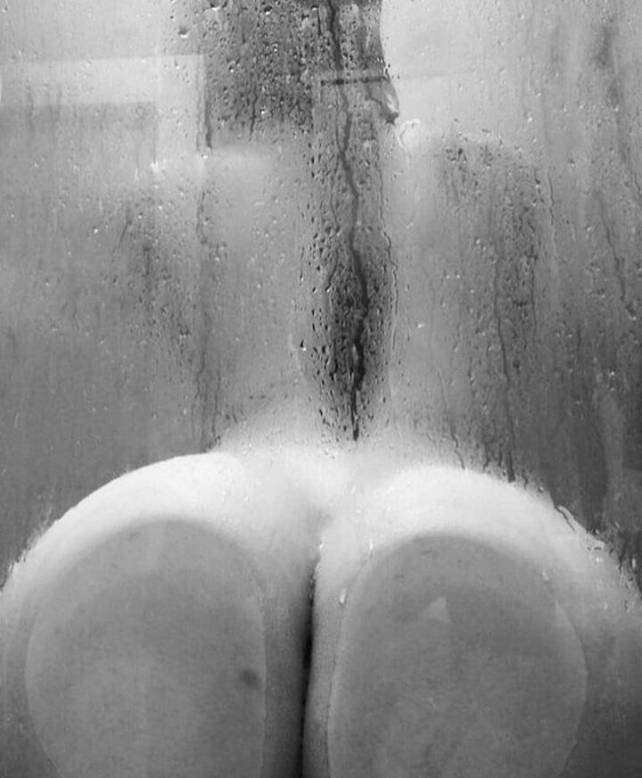 Bañito, RT amores 🍑🥵