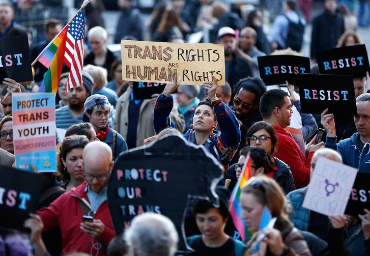 iskandrah's tweet photo. .@BernieSanders on #trans kids: “The attacks against #transgender people are part of a bigotry which has got to end. To young transgender people I say: We stand with you. We will not allow Donald Trump or anyone else to take away your rights." #BerniesBack
https://t.co/hTTWK2e4uX https://t.co/58RjJ0c3v1