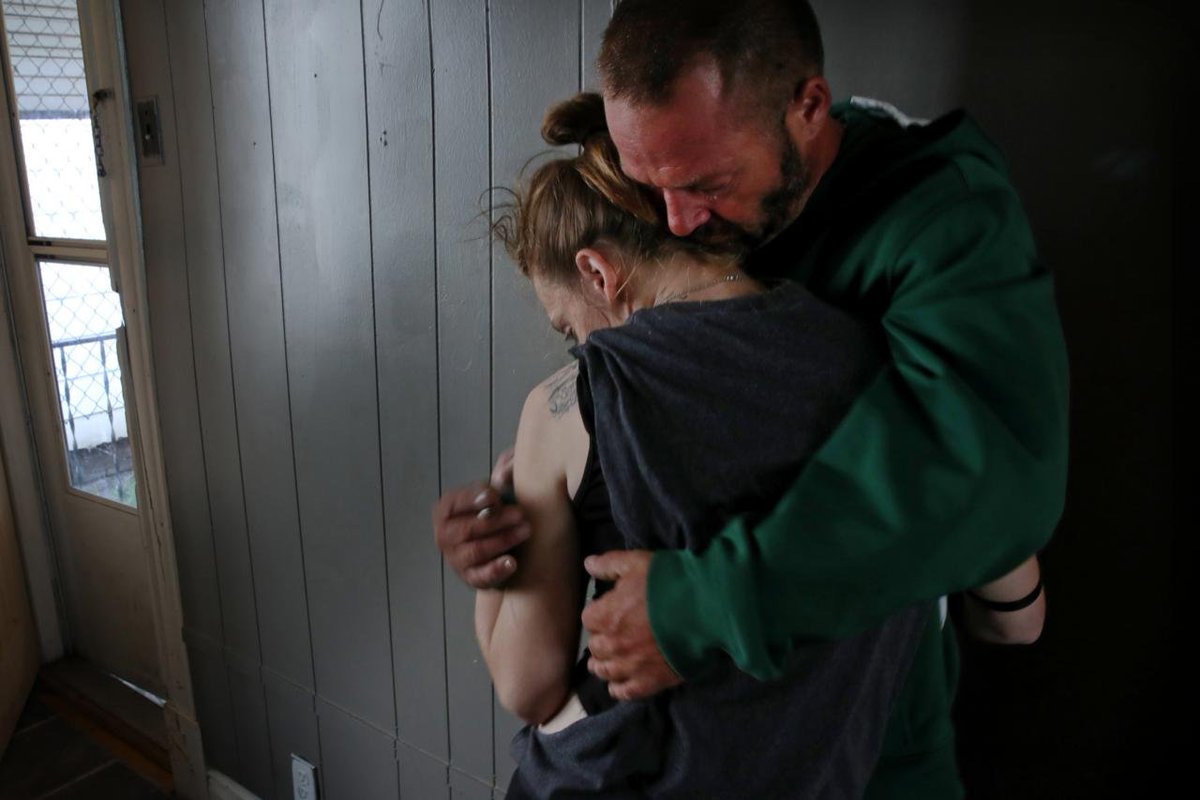 BostonGlobe's tweet photo. Over the last decade or so, the pain clinics that dotted city corners in Portsmouth, Ohio, were replaced with rehab centers. Here’s how the city is fighting back. https://t.co/Vju1zHdjXb https://t.co/TP4oKG49ML
