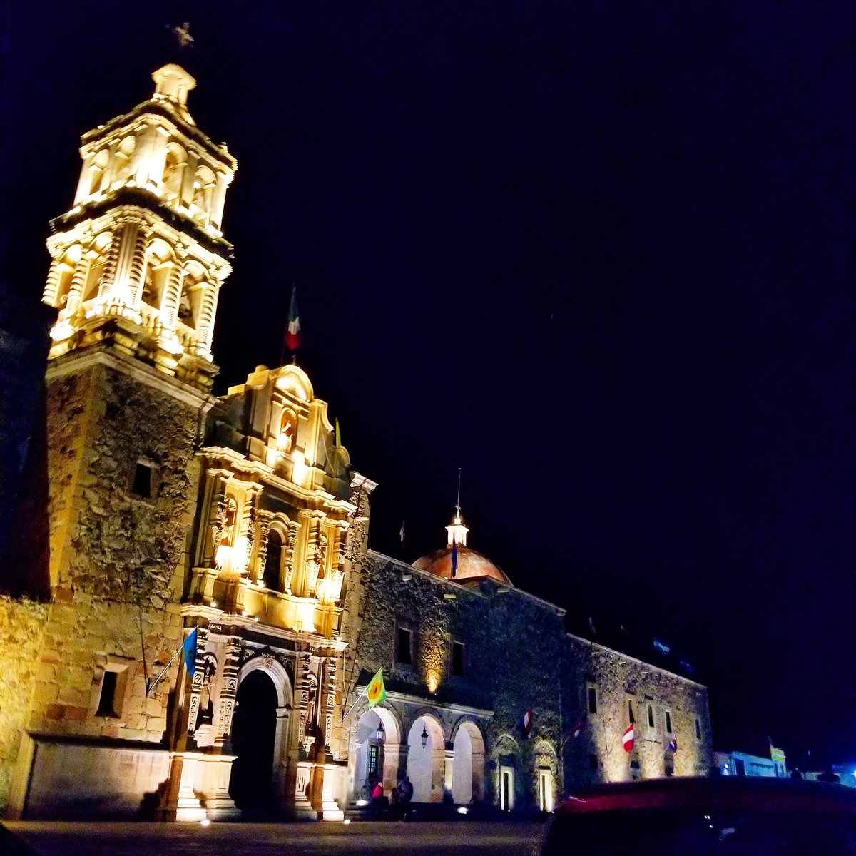 RockdriguezOlve's tweet photo. ¡La antigua Villa de Llerena! 

#Sombrerete #Zacatecas 🇲🇽 https://t.co/8kVoUMpKvT
