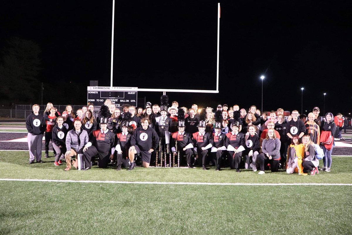 ebbands's tweet photo. SUPERIOR!
For the 3rd year in a row, your Eastern Warrior Guard is STATE FINALS BOUND!
And for the 2nd time this season - B / C GRAND CHAMPIONS!
These kids left it all on the field tonight and made history!
#WG19 #WeAreEBB https://t.co/WzKXOEhmrw