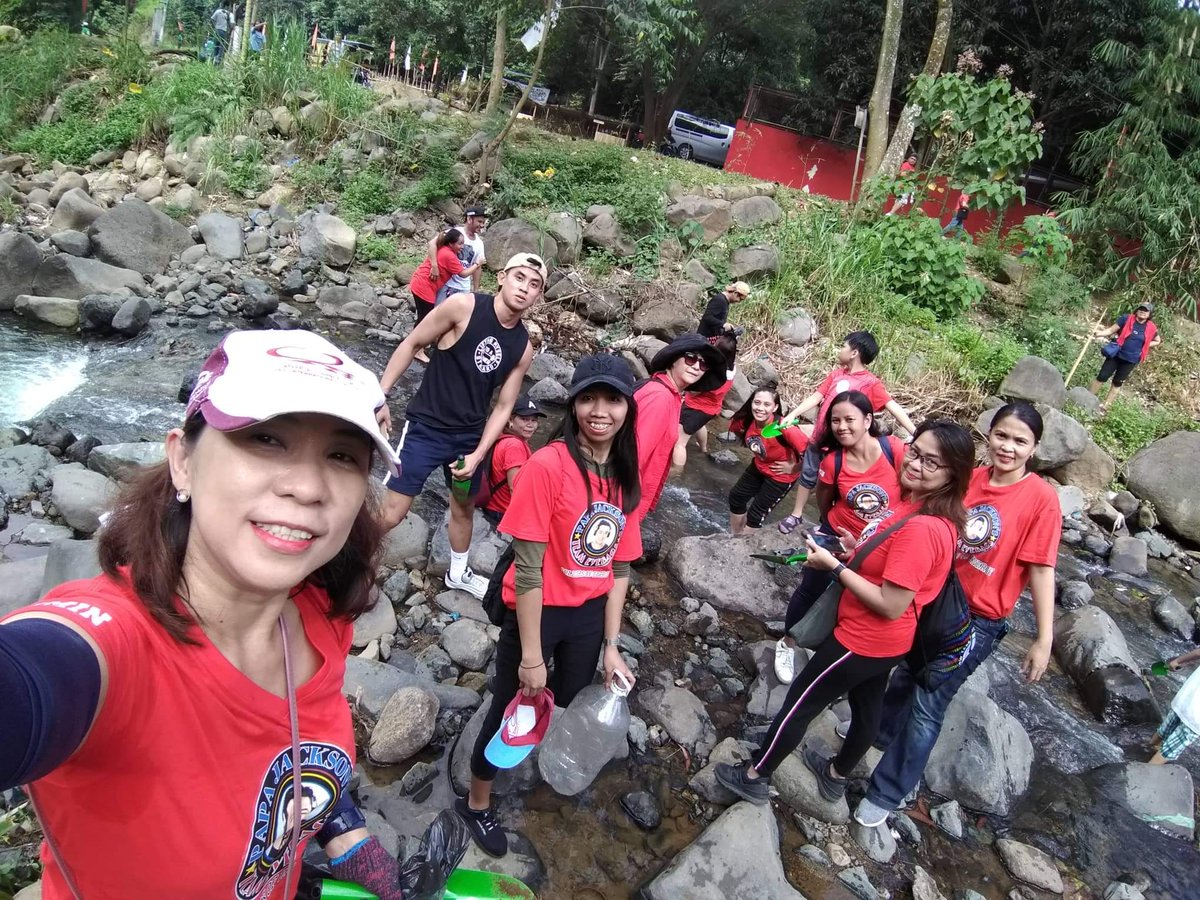 Team_Eyebags15's tweet photo. https://t.co/vYybXQlGiN