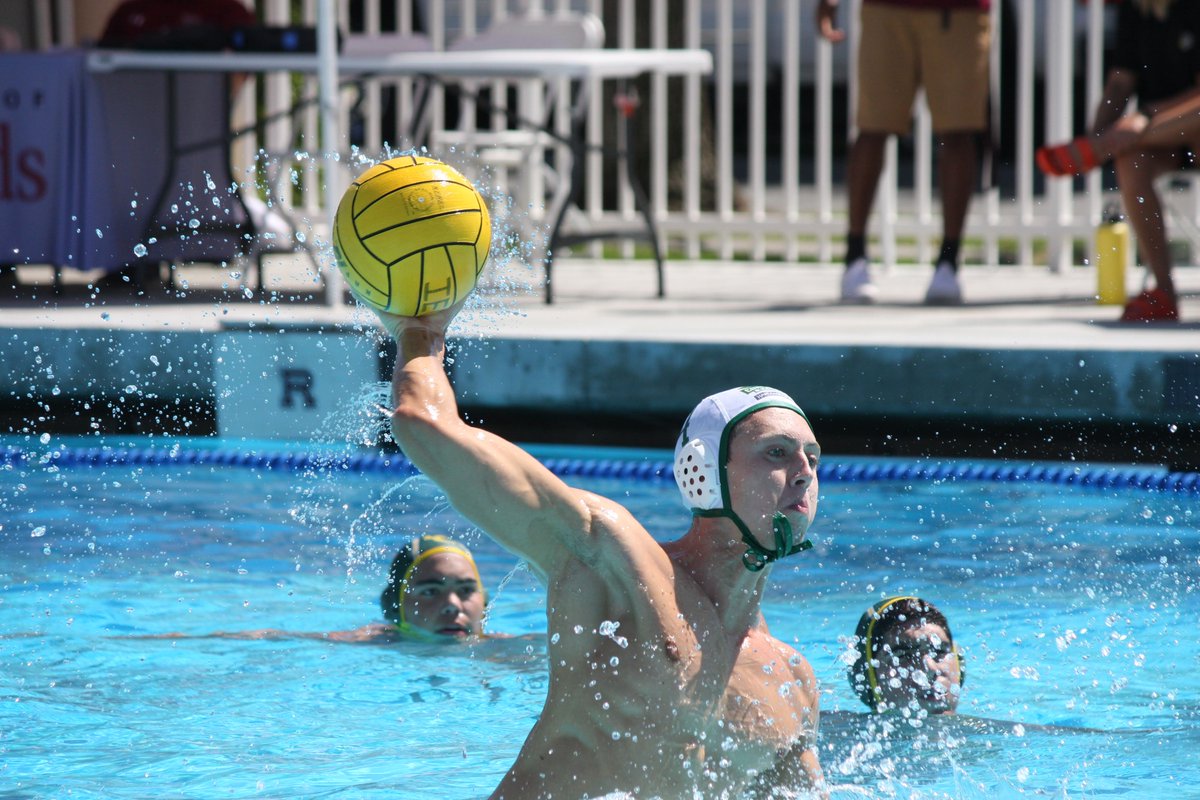 cuigoldeneagles's tweet photo. MWP | Let's hear it for our men's @ConcordiaPolo team which beat Fresno Pacific 14-11! 🤽‍♂️ Austin Barton led the charge w/ 4 goals &amp; Marius Jakimcikas added 3 scores to claim the W! #CUIEagles now 2-1 in @theWWPA &amp; top 4 in conference standings! 👀 @ConcordiaIrvine  #LetItFly 🦅 https://t.co/9T6FBiXz7S
