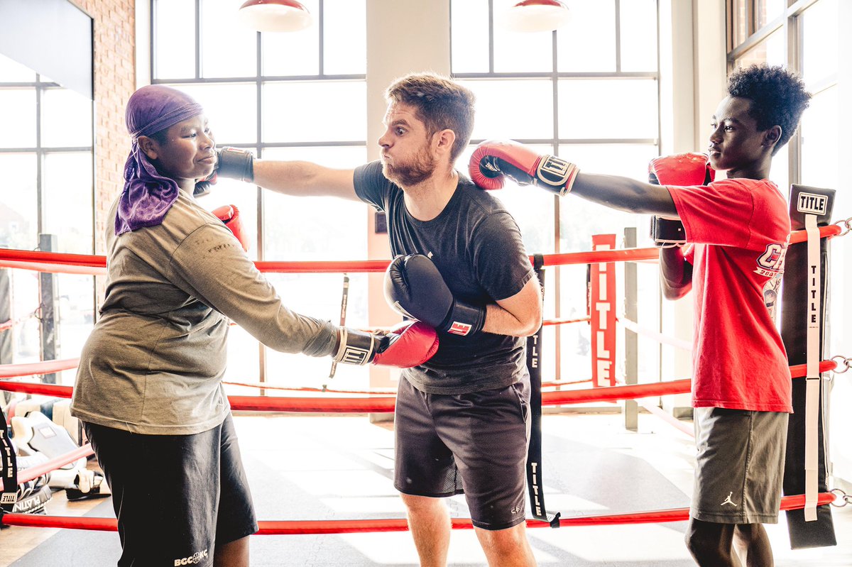 BruceDoane's tweet image. Work the body! 🥊 

One of my favorite things about working with @tmproject is creating fun and unique experiences for our network of mentors and mentees. Today was definitely one of those days. 

Insane workout with @TMProject friends at @titleboxing Edmond.