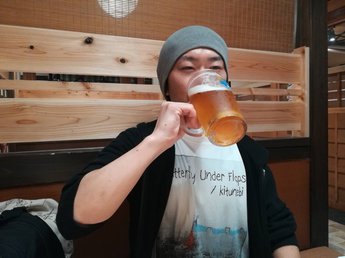 昨日は #NEWTOWN  #POETOWN 給食室ライブありがとうございました！