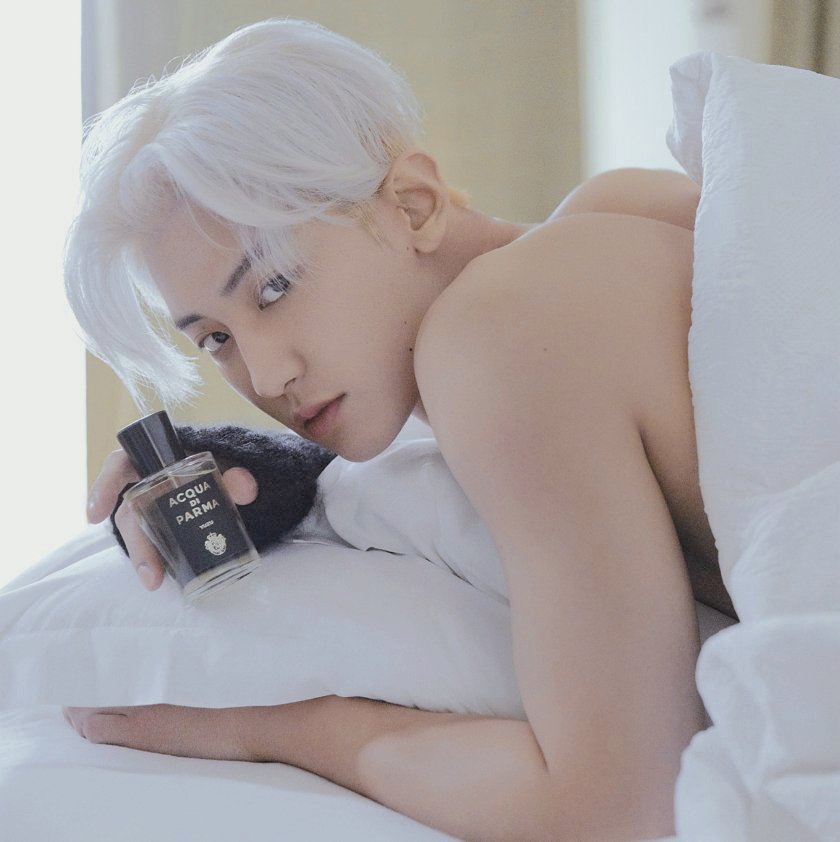 hot_pcy_pict's tweet photo. blessing your timeline with chanyeol, you are welcome :) https://t.co/BENCeKk3xB