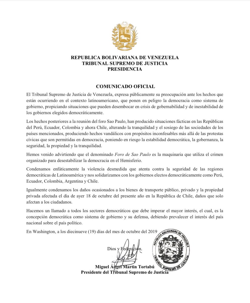 TSJ_Legitimo's tweet photo. TSJ de Venezuela, responsabiliza a la reciente reunión del denominado foro de Sao Paulo, de las situaciones de inestabilidad pública y hechos vandálicos ocurridos en Perú, Ecuador, Colombia y ahora Chile. @sebastianpinera @IvanDuque @Lenin @Almagro_OEA2015 @MartinVizcarraC https://t.co/hrRBb3vkb4