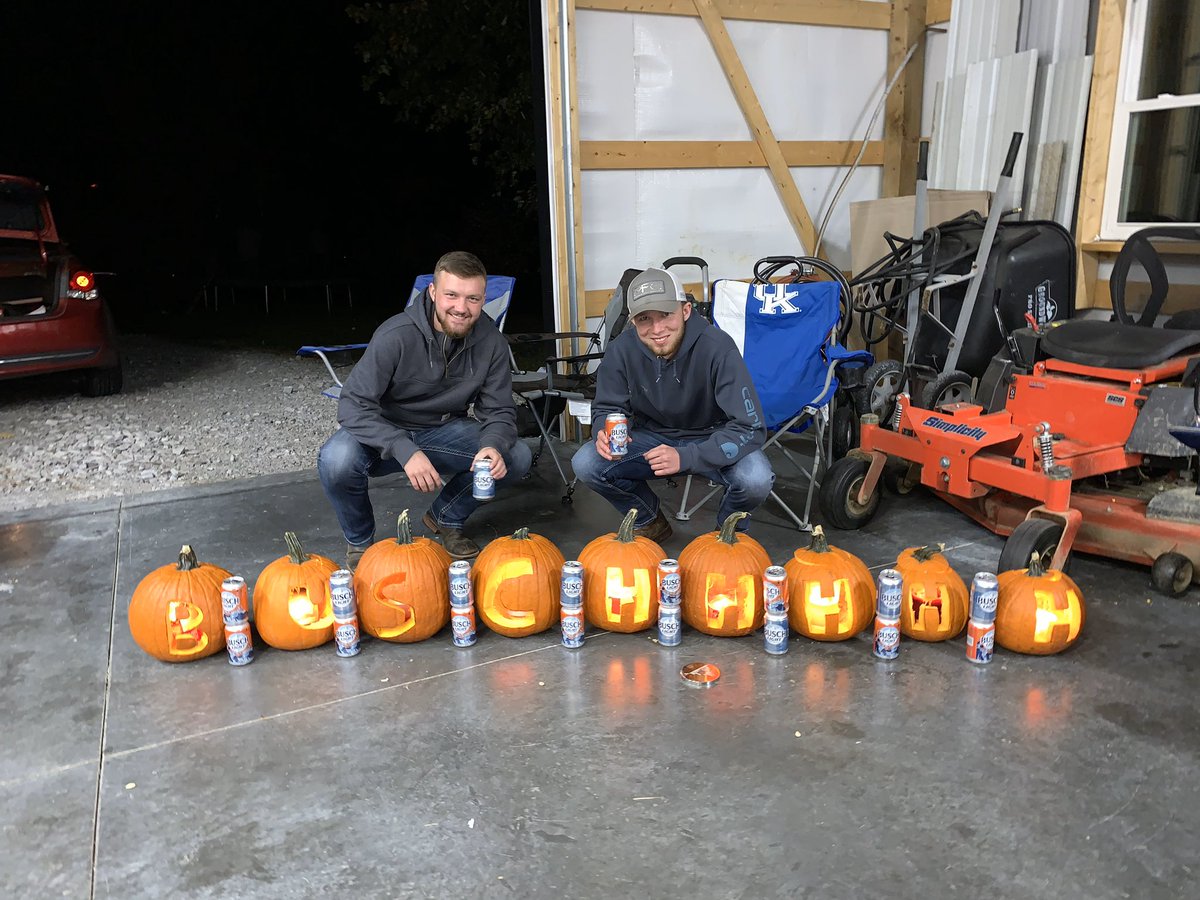 Spooky Season or Busch Boy Fall?? <a href="/BuschBeer/">Busch Beer</a> you know the answer