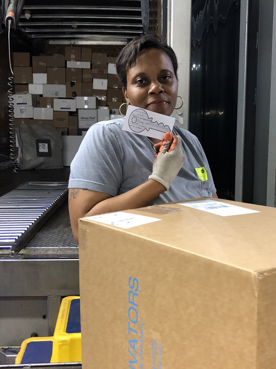 This is a little late, but, <a href="/LaurenCarroll44/">Lauren Carroll</a> and myself caught Sec 3 Blue Loader Lavatrice King properly getting in and out of a feeder by sitting and rotatating her legs around on 10/7. Thank you to Lavatrice for ALWAYS working safe! <a href="/BrownDenelle/">Denelle Brown</a> <a href="/HayesUps/">UPS Aliyah Hayes</a> <a href="/JohnEitel2/">John Eitel</a>