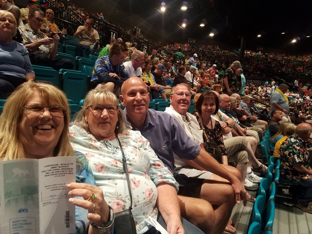 Fewer_Smaller's tweet photo. We made it to the Son of a Son of a Sailor High Tide Tour! https://t.co/fi485YmbA0