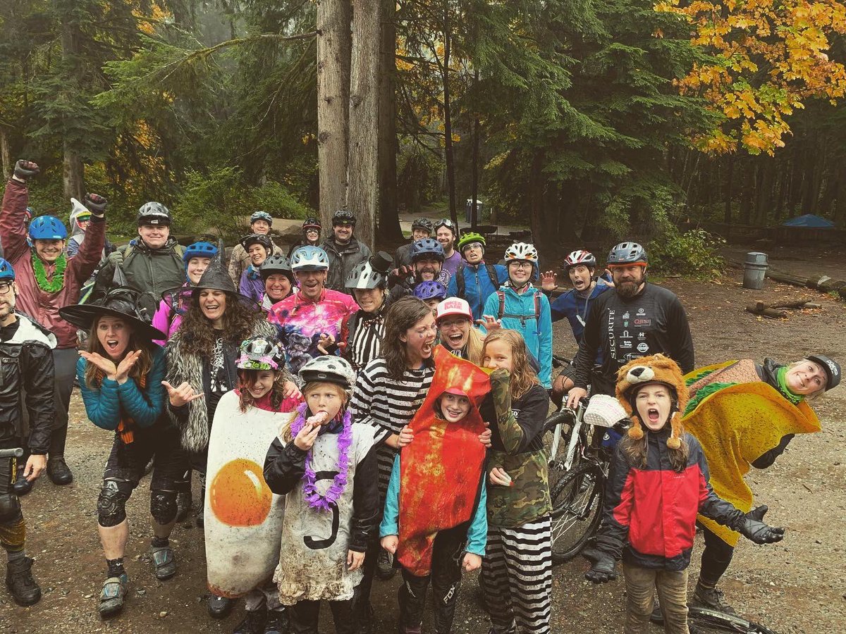 MsfitsMtb's tweet photo. Amazing turnout for our 2nd annual Adventure Hunt at Duthie! https://t.co/M27hrCq8sV