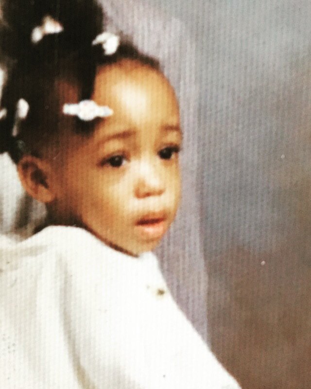 Esh_Kapeesh's tweet photo. “Iont’ do no fuck shit ... Im’a 80’s baby” @YoGotti ✨👑 https://t.co/UuRbDi0DPg