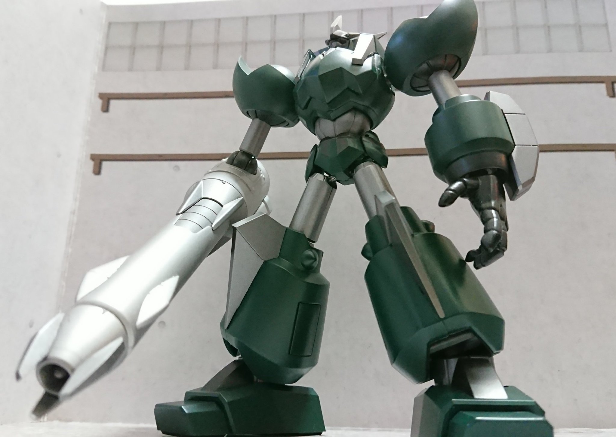 サカイザー(裏返り) on Twitter