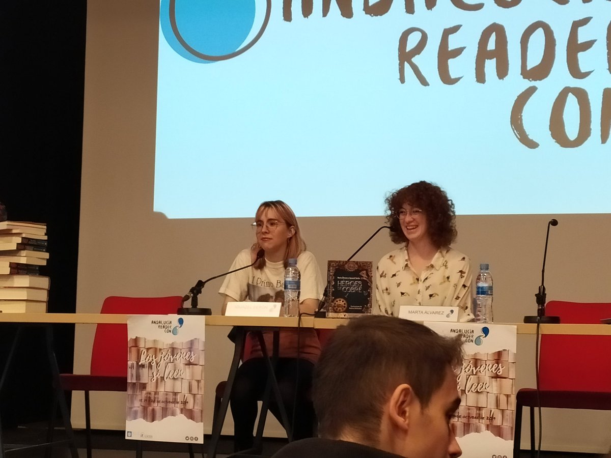 within_books's tweet photo. Empieza el domingo en la @AndReaderCon 🙌 https://t.co/GmYoAf0oVW