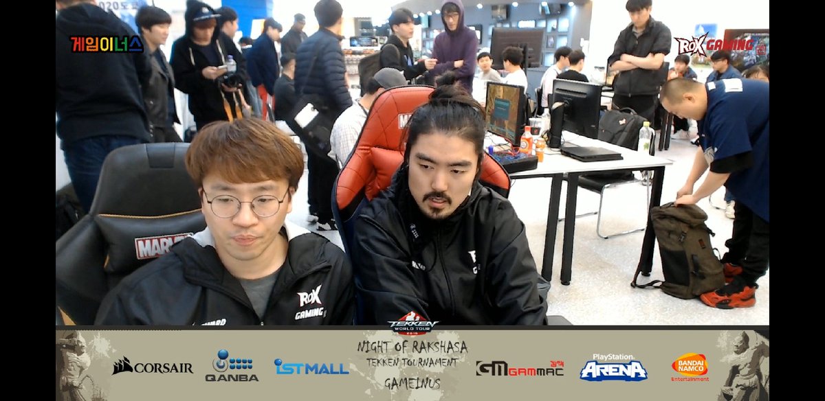 roxgamingpro's tweet photo. TWT Dojo ⚔Night of Rakshasa
곧 16강이 시작됩니다!!
🦵무릎해설과 함께 보기
📺https://t.co/rpPakPPBbd
#ROXGAMING #GAMEINUS #TEKKEN7 #TWT #CORSAIR #QANBA #ISTmall https://t.co/d5kD1t4uia