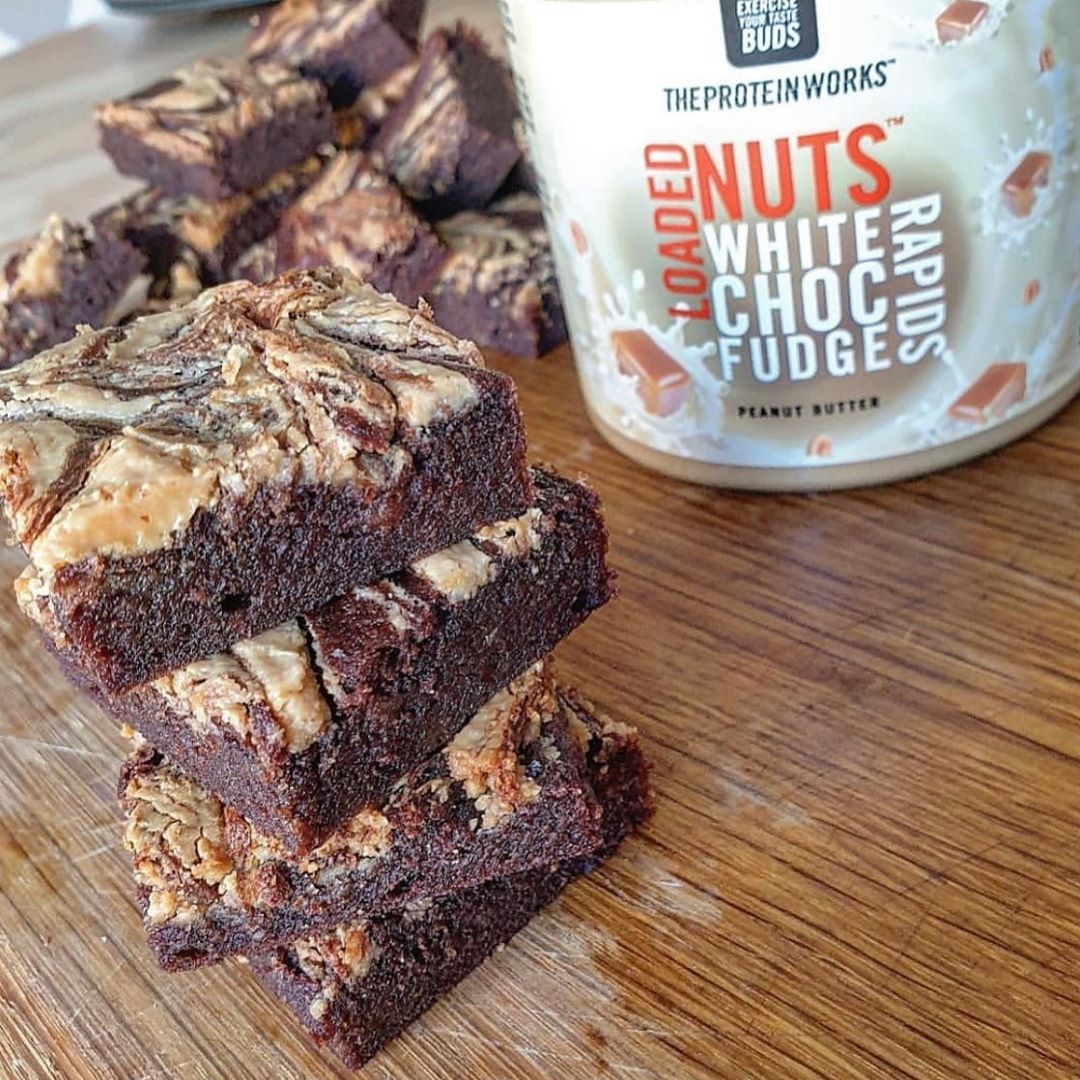 TPWFrance's tweet photo. Brownies Protéinés + Loaded Nuts = DÉLICE ❤️
Par @ tommy_c_88_ sur IG https://t.co/9roed41Y7g