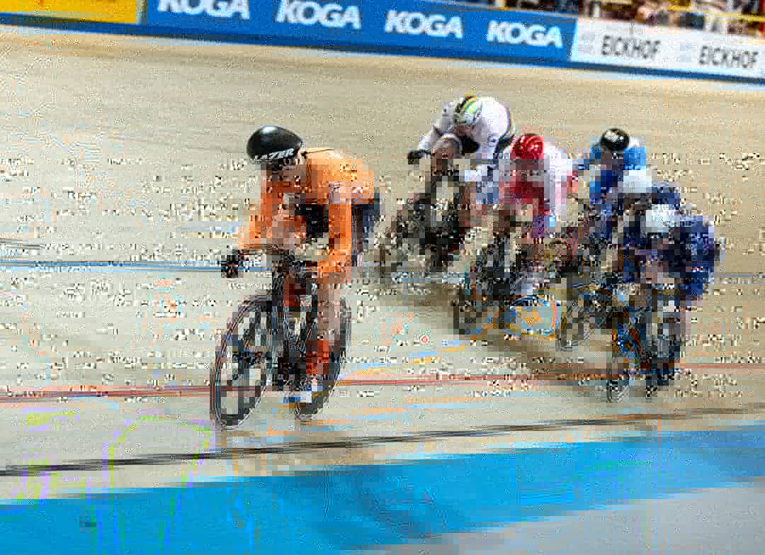 HarrieLavreysen's tweet photo. European champion keirin‼️ No better way to end the @ekbaanapeldoorn #keirin #2gold #1silver https://t.co/J73iYRpPGJ