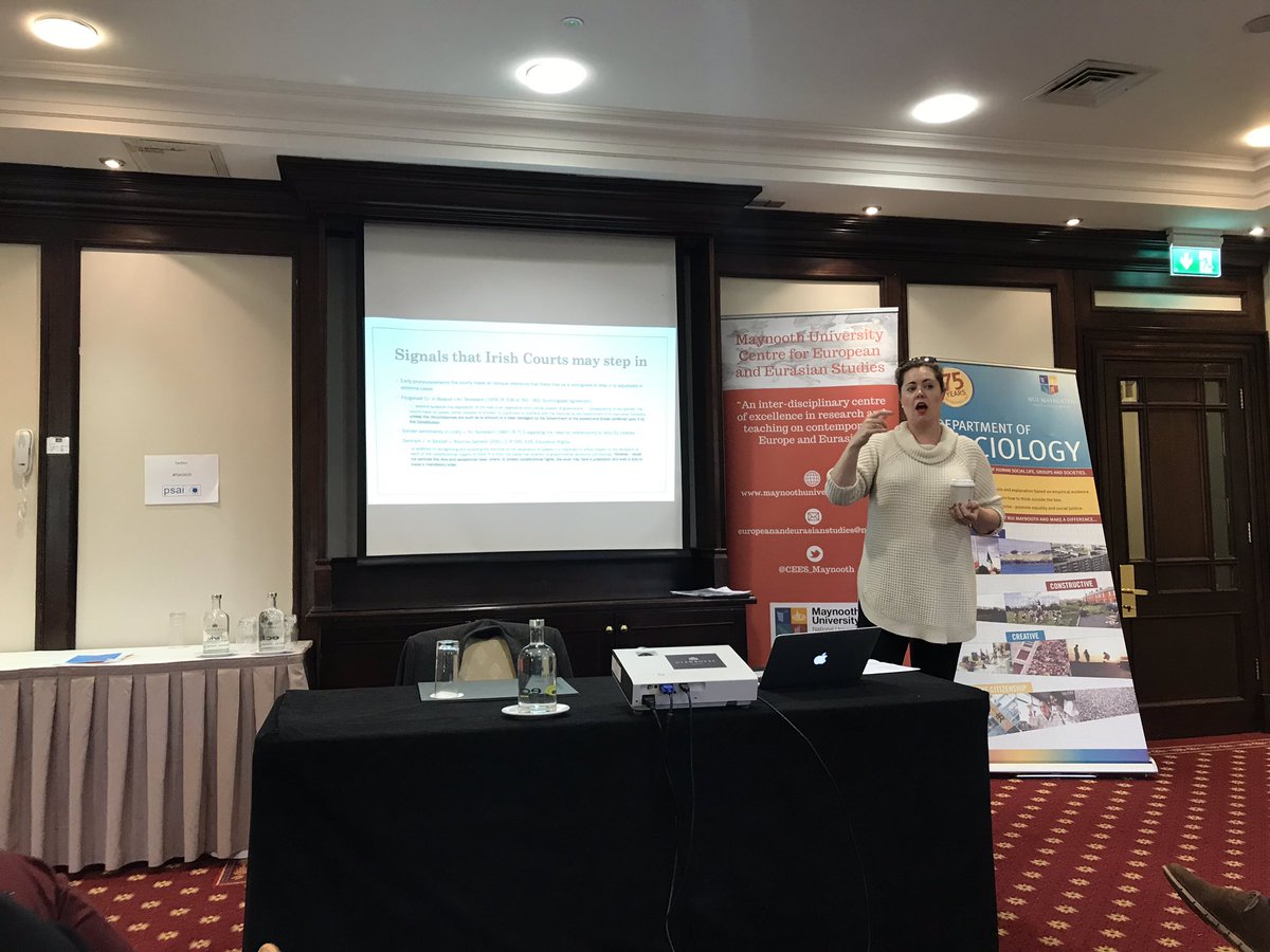 psaitweets's tweet photo. Up first this Sunday morning, @quiatimet presents on Irish parliamentary privilege at #PSAI2019 https://t.co/ENQ26WvNxS