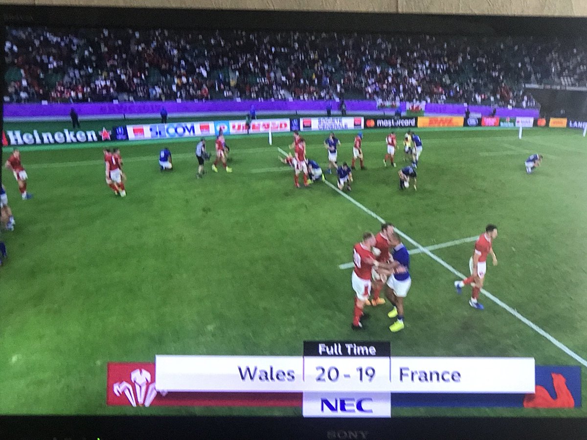 Cathare111's tweet photo. #RWC2019JAPAN 😢
Bon est bien c’est Cuit ! 
J’entends mon cousin crier 
d’ #Alzonne 🤔
#Galles 20 #France 19 https://t.co/E7Xe4r56oP